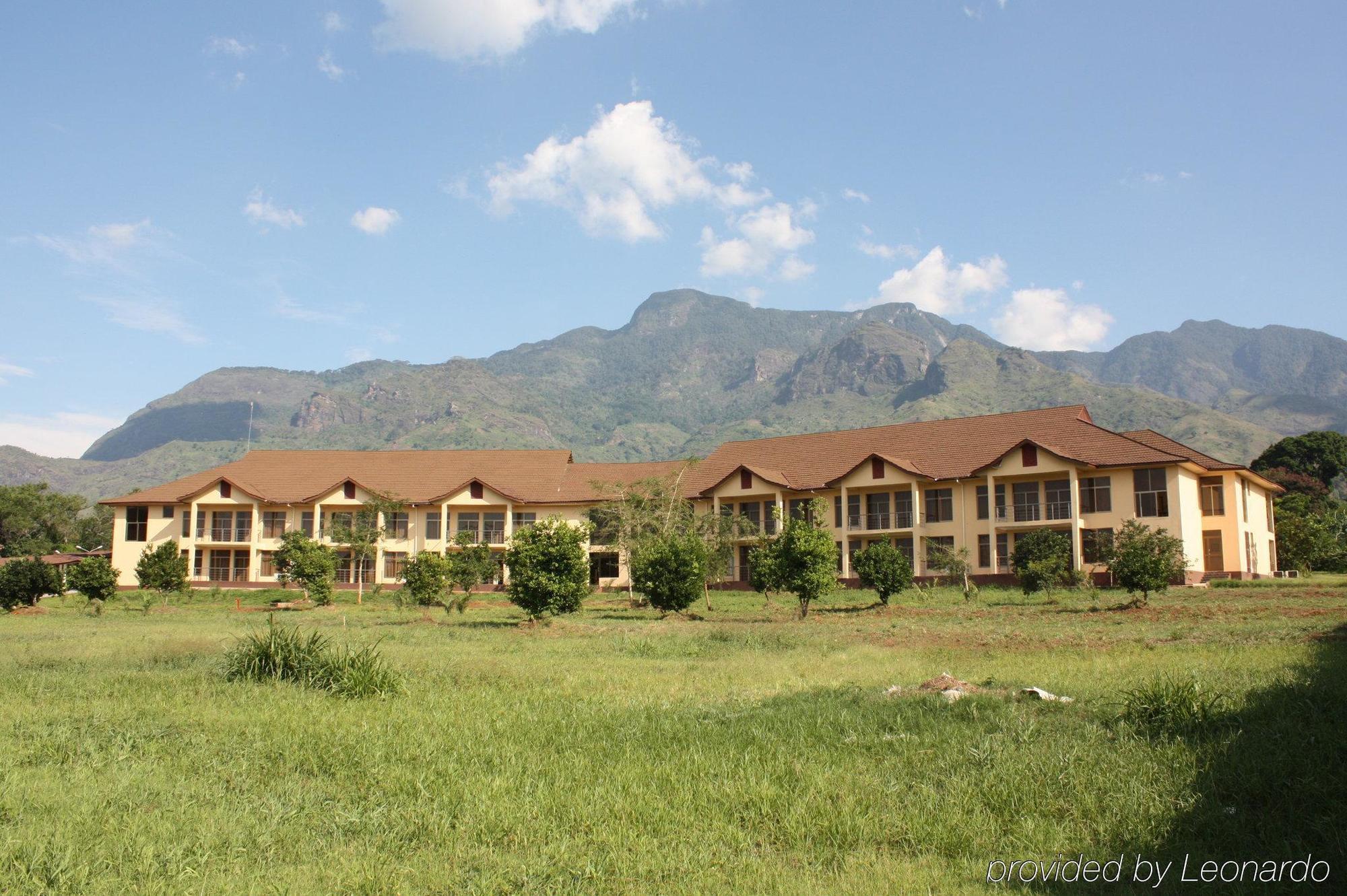 Nashera Hotel Morogoro Exterior photo